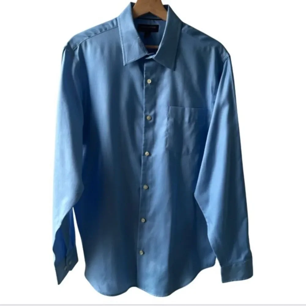 Banana Republic Blue Non‑Iron Button‑Down Shirt Large 16–16.25 Classic Fit Work